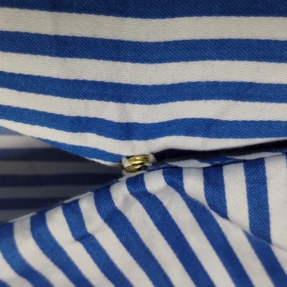 Draper James blouse top blue white striped cross over size 10 with snap Draper - Picture 5 of 8